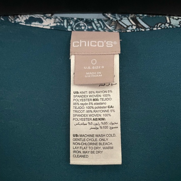Chico’s size 0 top. Knit front with woven back. - Picture 3 of 4